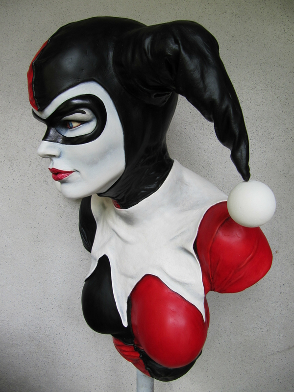 Harley Quinn.