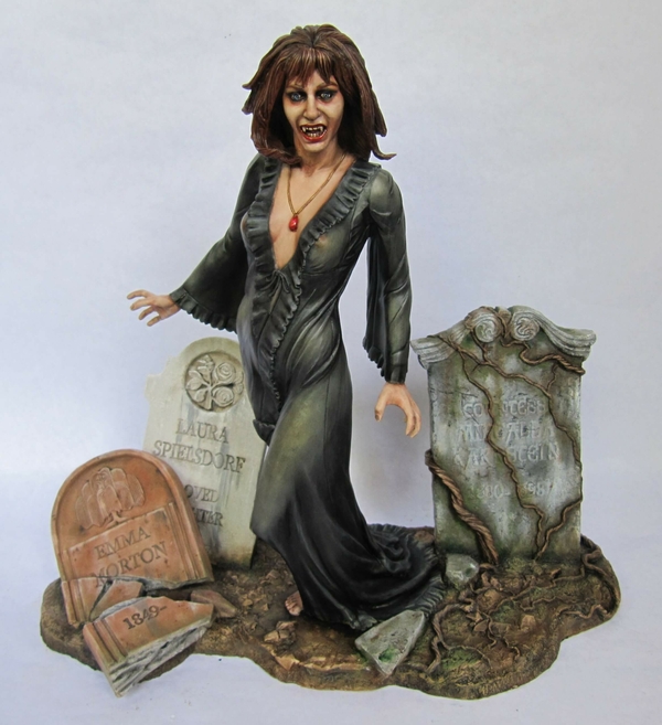 Ingrid Pitt 1/6.