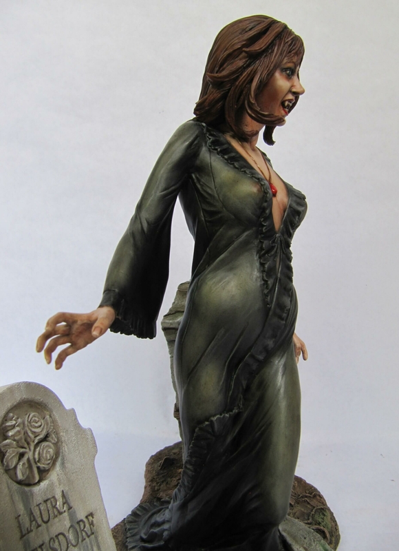 Ingrid Pitt 1/6.