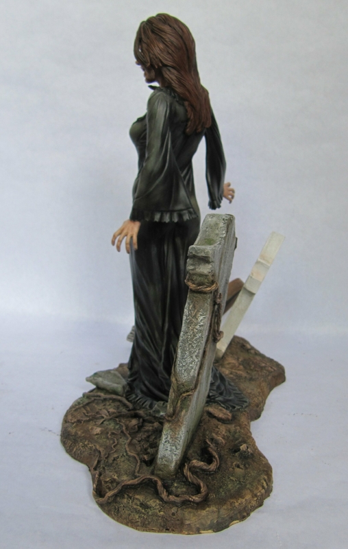 Ingrid Pitt 1/6.