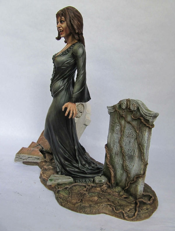 Ingrid Pitt 1/6.